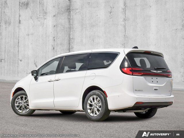 2026 Chrysler Pacifica Select AWD Sunroof Nav Heated Leather in Cars & Trucks in St. Albert - Image 4