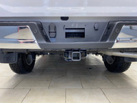 3.5L V6 EcoBoost Power-adjustable, heated side mirrors Chrome bumpers and grille Cloth upholstery 8-... (image 9)