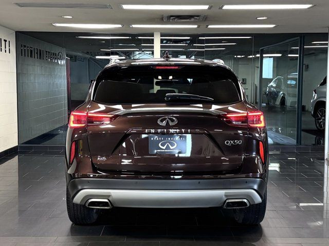 2021 INFINITI QX50 LUXE - No Accidents | Apple CarPlay in Cars & Trucks in Calgary - Image 4