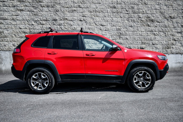 2019 Jeep Cherokee Trailhawk • HEATED SEATS/STEERING • CP/AA in Cars & Trucks in Kingston - Image 2