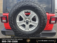 No accident Ontario vehicle with Lot of Options! Call (905) 791-3300 - Black Leather/ Leatherette in... (image 7)