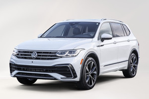 2024 Volkswagen Tiguan Highline R-Line | Toit pano | Fender |