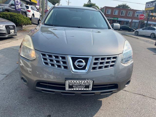 2010 Nissan Rogue SL in Cars & Trucks in City of Toronto - Image 2