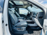 This Beautiful 2022 Ford F-350 LIMITED 8ft Long Box 6.7L Diesel Is LOADED! Features Include Leather,... (image 9)