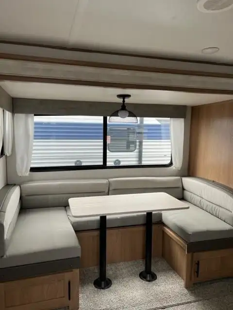 2023 Prime Time Avenger 24FKS Travel Trailer in Travel Trailers & Campers in Brandon - Image 12