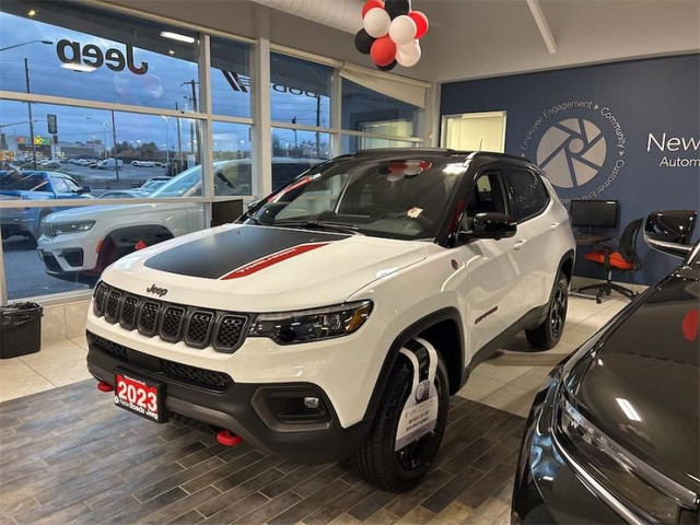 2023 Jeep Compass TRAILHAWK ELITE in Cars & Trucks in Markham / York Region - Image 3