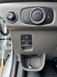 AMVIC Licensed Engine: V6 Cylinder Engine 3.5L Safety Equipment ABS And Driveline Traction Control S... (image 9)