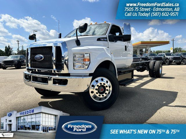 2024 FORD F750 Straight Frame | SuperCab in Cars & Trucks in Edmonton