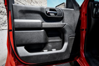 This 2022 Chevrolet Silverado 1500 is for sale today. This Crew Cab 4X4 pickup has 73,796 kms. It's... (image 8)