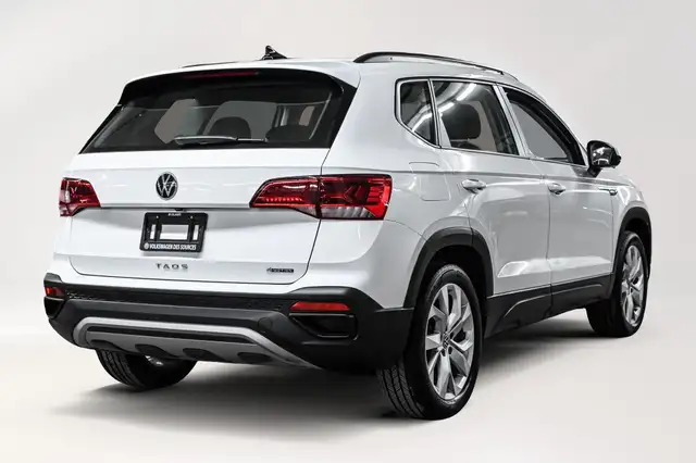 2023 Volkswagen Taos Trendline 1.5T 7sp at DSG w/ Tip 4M Certifi in Cars & Trucks in City of Montréal - Image 7