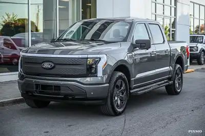Superbe F-150 Lightning offert en version Flash incluant la batterie longue durée à 515 km d'autonom...