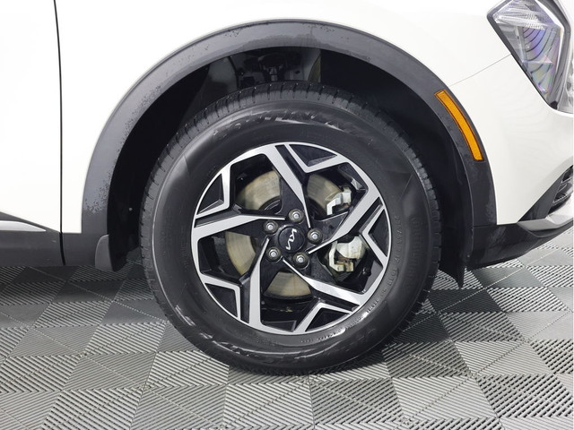 2023 Kia Sportage LX | Alloy Wheels | Bluetooth | in Cars & Trucks in Calgary - Image 4