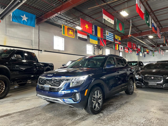2023 Kia Seltos EX PREMIUM | SUNROOF | AIR CON SEATS | LANE ASSI in Cars & Trucks in City of Toronto