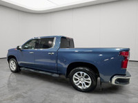 LEATHER SEATS, CROSS-TRAFFIC ALERT, HID HEADLIGHTS, HEATED STEERING WHEEL, RAIN SENSING WIPERS A tou... (image 6)