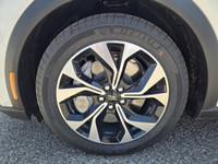 This brand new STAR WHITE METALLIC 2024 FORD MUSTANG MACH-E SELECT is powered by a 72KWH USABLE BATT... (image 3)