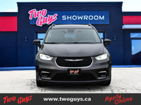 2023 Chrysler Pacifica Touring-L Ceramic Gray Clearcoat *LEATHER*, *BACK-UP CAMERA*, *PREVIOUS DAILY... (image 2)
