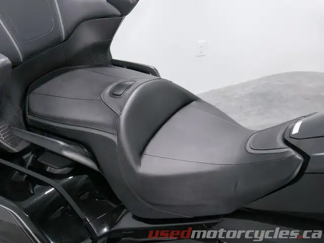 2020 Honda GOLDWING TOUR DCT AIRBAG in Street, Cruisers & Choppers in Kelowna - Image 24