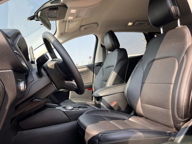 2022 Ford Escape SEL in Cars & Trucks in Edmonton - Image 4