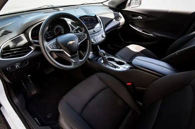 2023 Chevrolet Malibu LT • HEATED SEATS • SIRIUSXM • CP/AA in Cars & Trucks in Kingston - Image 13