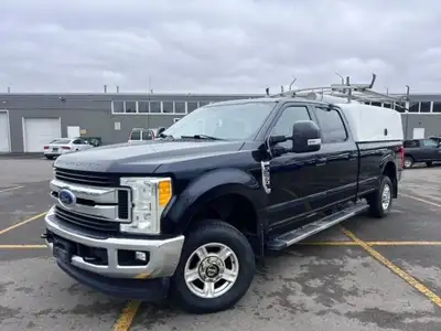 (STK#3760) F250 XLT, 6.2L/V8 GAS ENGINE...NICE CLEAN TRUCK AND WELL KEPT BOTH INSIDE AND OUT, CREW C...