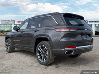 This Jeep Grand Cherokee delivers a Regular Unleaded V-6 3.6 L/220 engine powering this Automatic tr... (image 2)