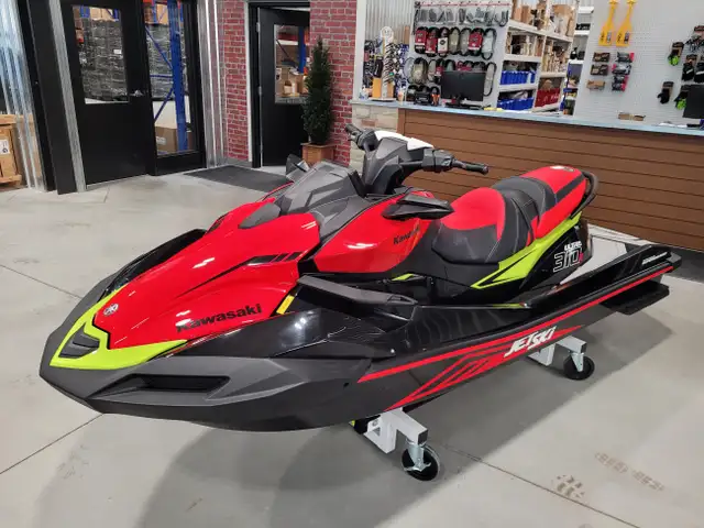 2024 Kawasaki ULTRA 310X Jet Ski in Personal Watercraft in Trenton - Image 3