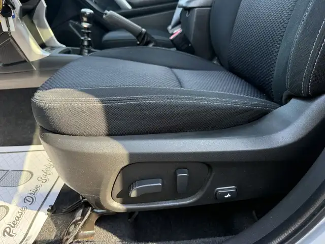 2016 Subaru Forester 2.5i Touring 4dr All-wheel Drive dans Autos et camions dans Ottawa - Image 23