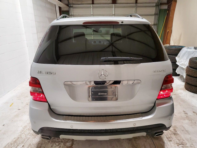 2008 Mercedes-Benz M-Class in Cars & Trucks in Windsor Region - Image 3