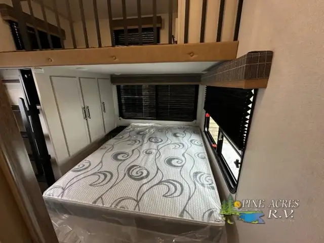 2025 Dutchmen RV Astoria 3603LFP (FULL BODY PAINT) in Travel Trailers & Campers in Truro - Image 13