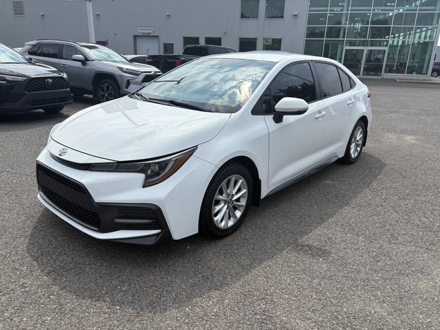 Toyota Corolla SE 2021 MANUEL - MODÈLE RARE - in Cars & Trucks in Québec City