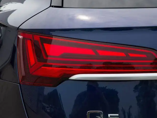 2023 Audi Q5 Technik | Roof Rails | Heated Seats | Panorama in Cars & Trucks in Windsor Region - Image 17