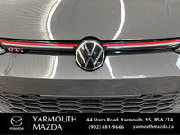 Sunroof, Leather Seats, Low Kms, Navigation System, Heated Seats, Cooling Seats, Air Conditioning, A... (image 5)