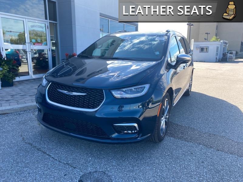 2022 Chrysler Pacifica PINNACLE Front-wheel Drive