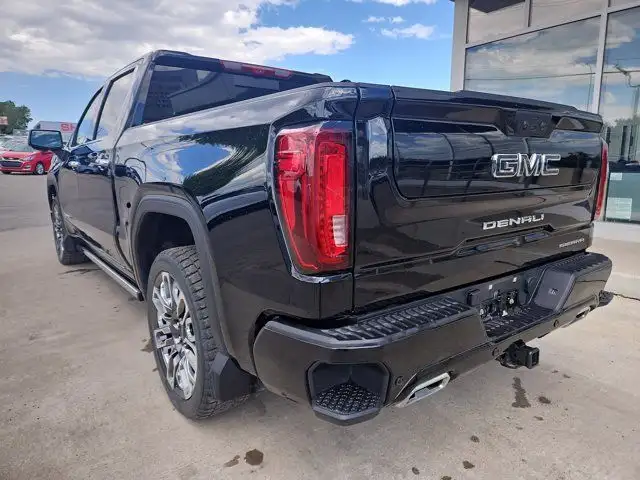2024 GMC Sierra 1500 Denali Ultimate | 3.0L DURAMAX | SUPER in Cars & Trucks in Calgary - Image 4