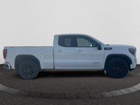 This 2025 GMC Sierra 1500 in Summit White is equipped with 4WD and Turbocharged Diesel I6 3.0L/183 e... (image 5)