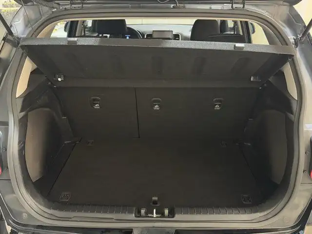 2023 Hyundai Venue Preferred | Heated Seats | Apple CarPlay dans Autos et camions dans Ville d’Edmonton - Image 23