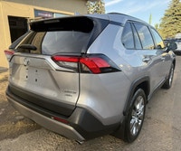 **CARS TRUCKS SUV 4X4 VAN AWD EDMONTON FINANCING AVAILABLE EASY FINANCING ** 2023 TOYOTA RAV4 LIMITE... (image 5)