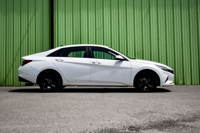 2021 Hyundai Elantra Preferred IVT • HEATED SEATS/STEERING • CP/ in Cars & Trucks in Kingston - Image 2