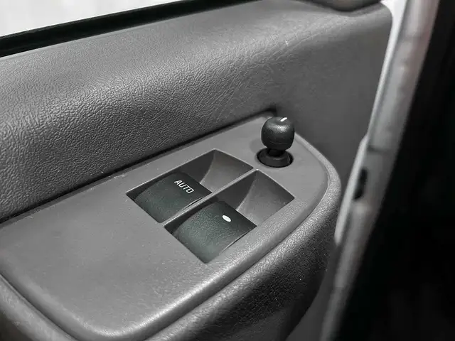 2023 GMC Savana Cargo Van 2500 BOITE COURTE - MAGS - CLIMATISATI in Cars & Trucks in Québec City - Image 14