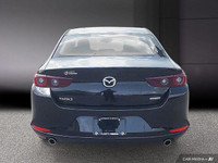 Le Mazda3 GS AWD 2022 est une berline compacte raffinée qui combine performance, confort et technolo... (image 5)