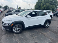 Come see this certified 2023 Hyundai Kona Preferred | AWD | Apple CarPlay | Android Auto | Heated Se... (image 3)