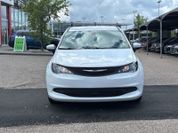 2022 CHRYSLER GRAND CARAVAN SXT - POWER LIFTGATE FEATURES INCLUDE - - Premium Cloth Interior - Power... (image 1)