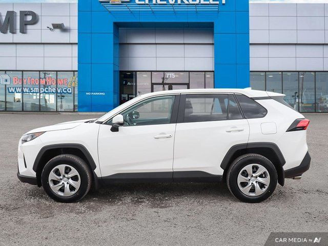 2022 Toyota RAV4 LE | AWD | Heated Seats | Back Up Cam in Cars & Trucks in Saskatoon - Image 2