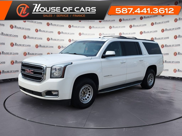 2017 GMC Yukon XL 4WD 4dr SLE in Cars & Trucks in Calgary