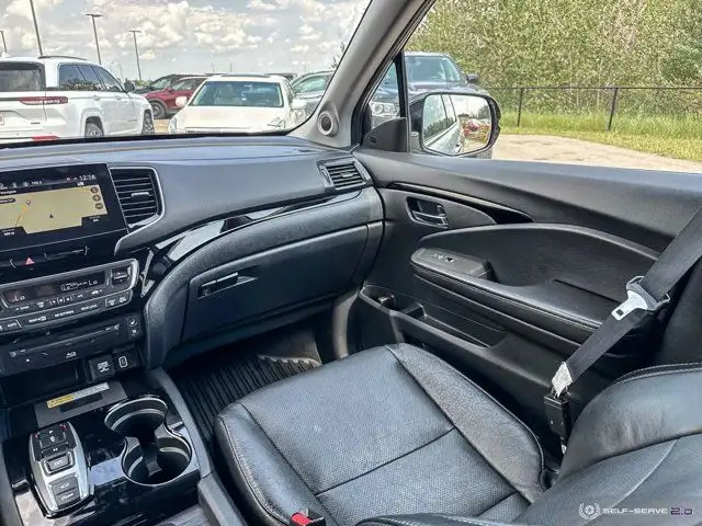 2020 Honda Pilot Touring 7-Passenger | HEATED & COOLED SEATS in Cars & Trucks in Strathcona County - Image 13