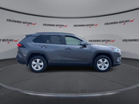 Engine: Gas 4cyl 2.5L L/100Km City: 8.8 L/100Km Hwy: 7.1 Safety Equipment Electronic Stability Contr... (image 8)