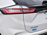 For Sale: 2019 Ford Edge Titanium AWD - The SUV That's Practically a Butler on Wheels! Zoom into sty... (image 8)