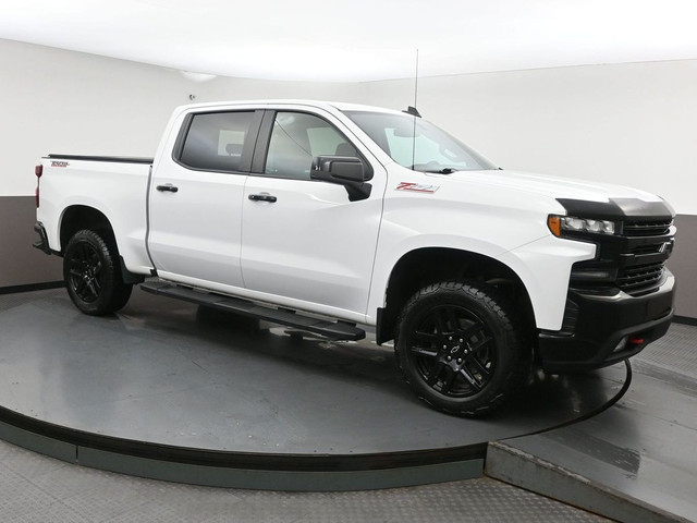 2021 Chevrolet Silverado 1500 LT TRAIL BOSS Rugged Cpaability, O in Cars & Trucks in City of Halifax