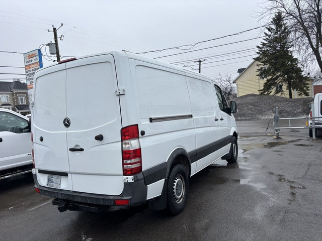2014 Mercedes-Benz Fourgonnettes de chargement Sprinter DIESEL in Cars & Trucks in Laval / North Shore - Image 4