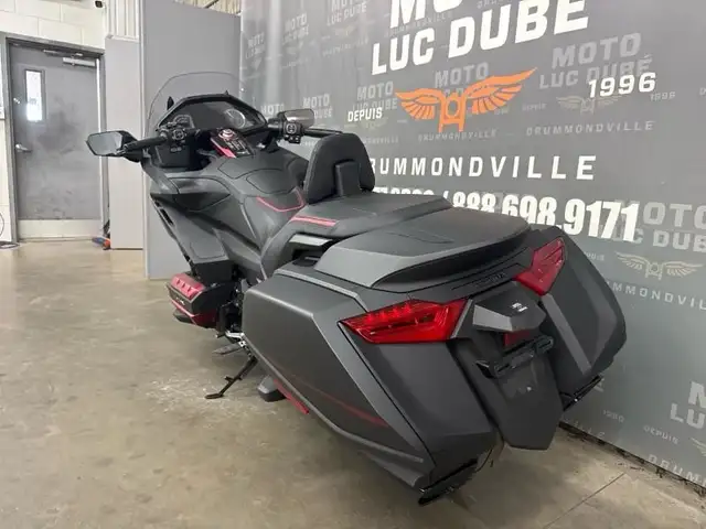 2021 Honda GL1800 Goldwing in Sport Touring in Drummondville - Image 10